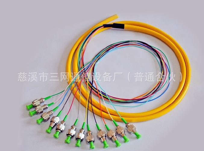 产品概述单模双芯电信级光纤跳线采用日本京瓷产陶瓷插针,进口优质